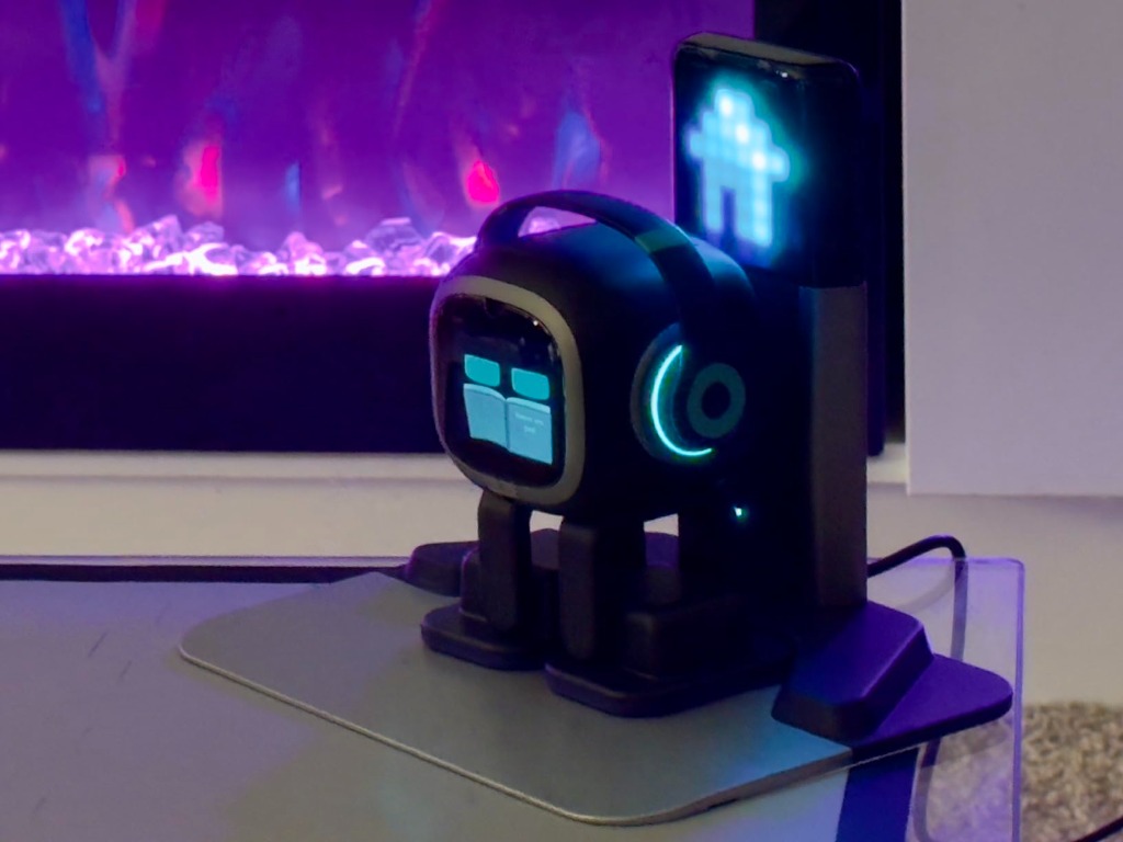 EMO Robot on Home Station with Light Tower